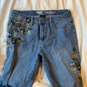 Embroidered High Rise Straight Crop Jeans